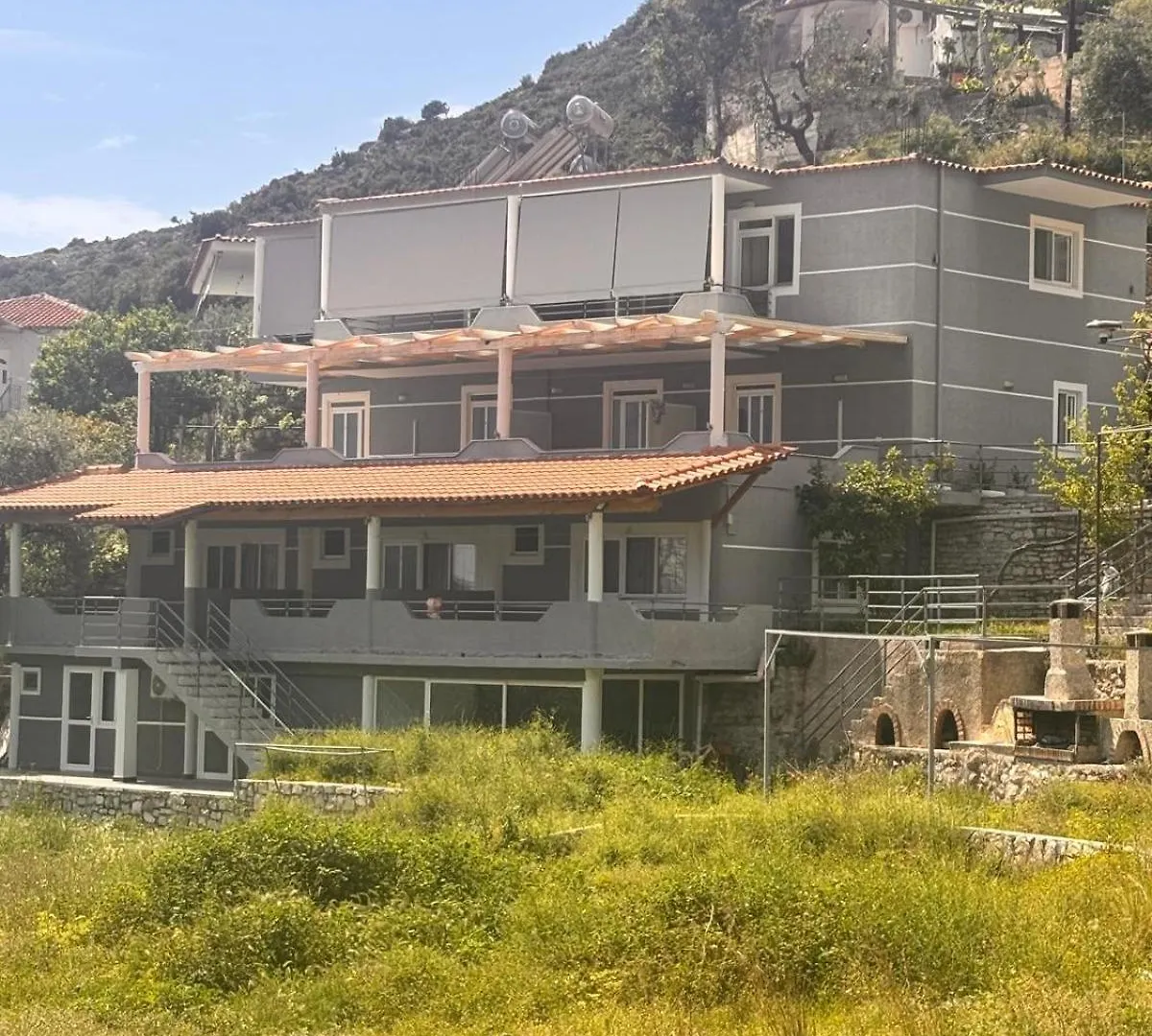 Holiday Hotel Borsh 0*,  Albania